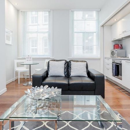 Roomspace Serviced Apartments - Sterling House Londra Esterno foto